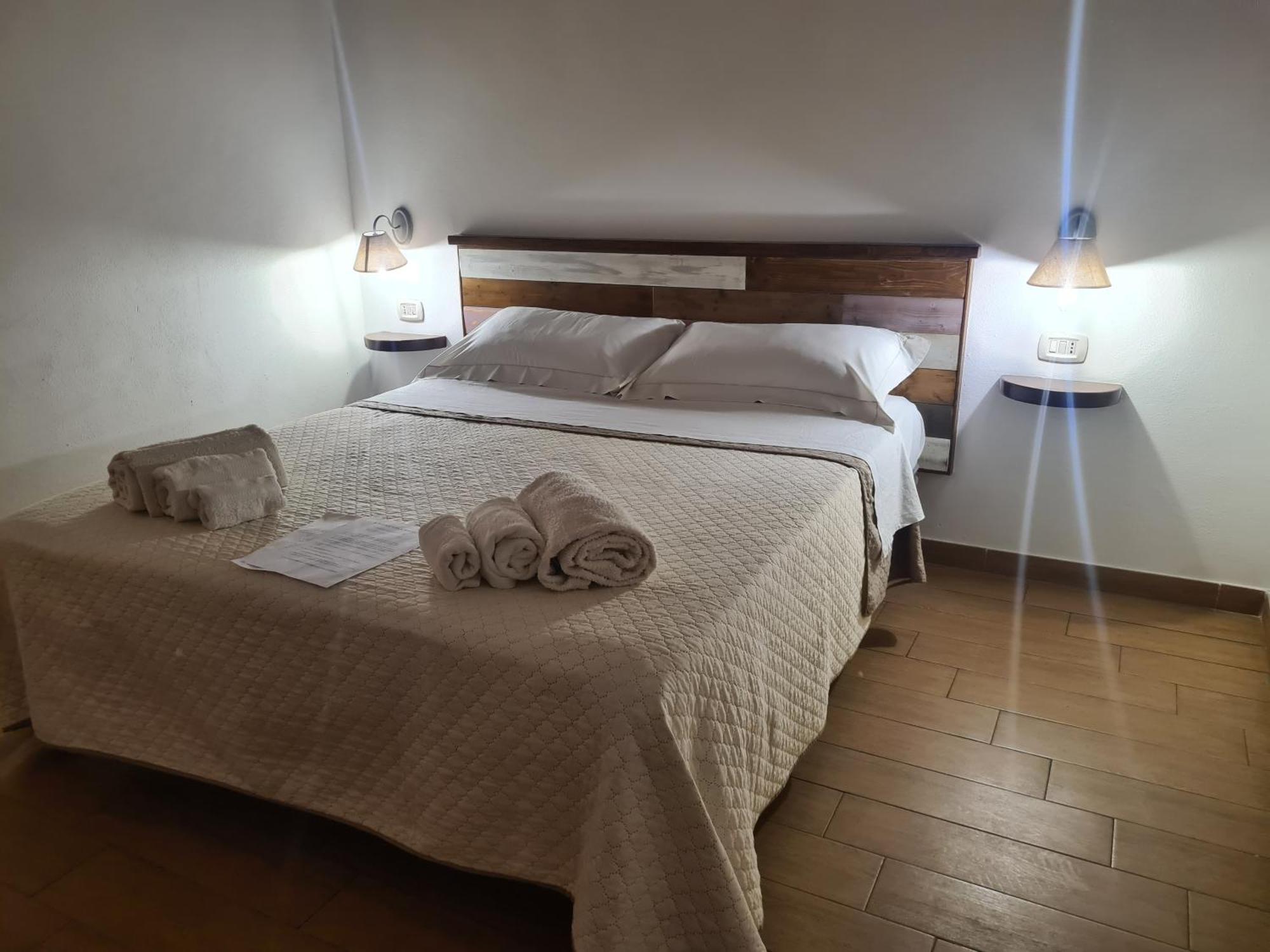 Il Portico Rooms 西尼斯科拉 外观 照片