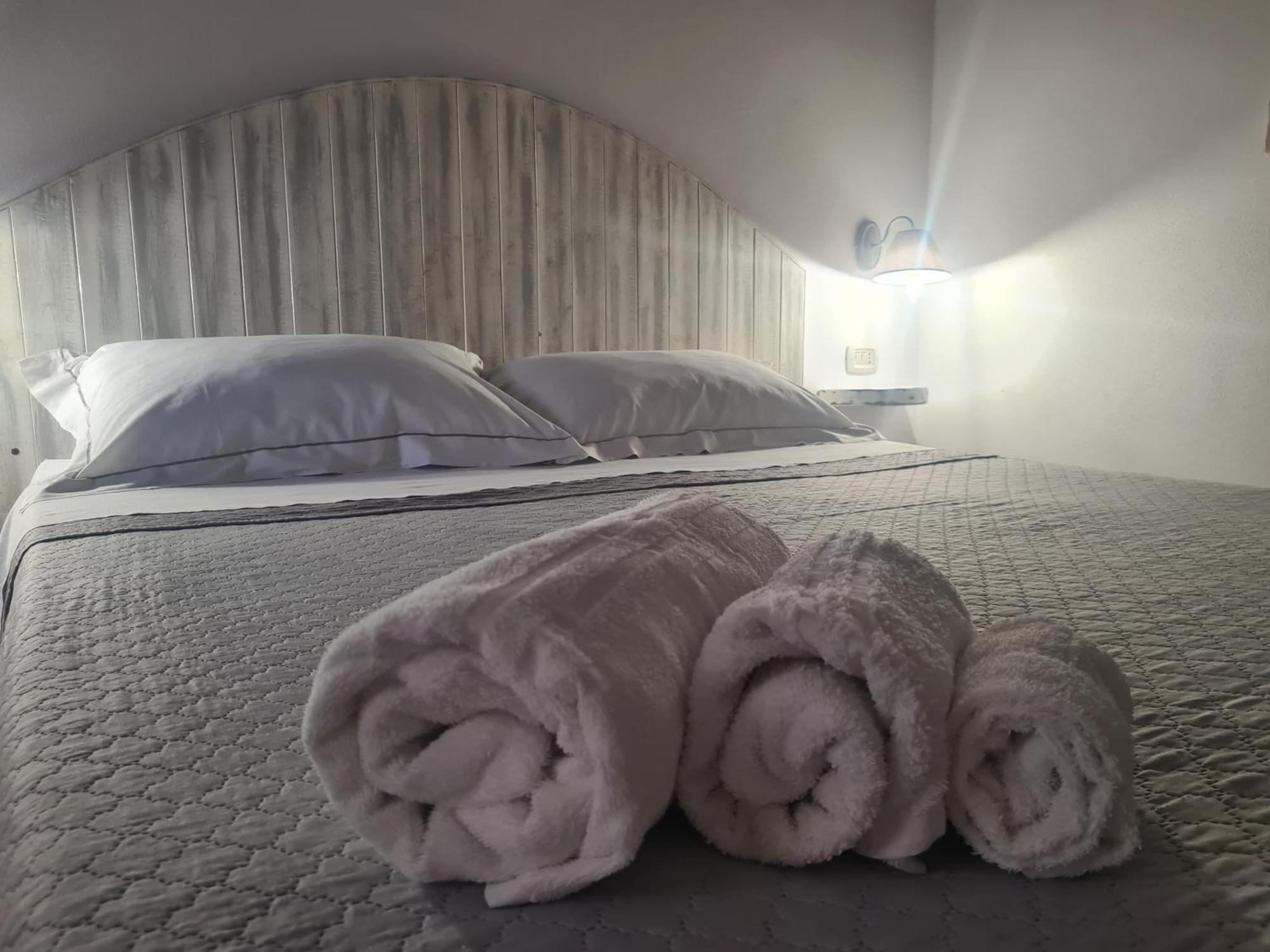 Il Portico Rooms 西尼斯科拉 外观 照片